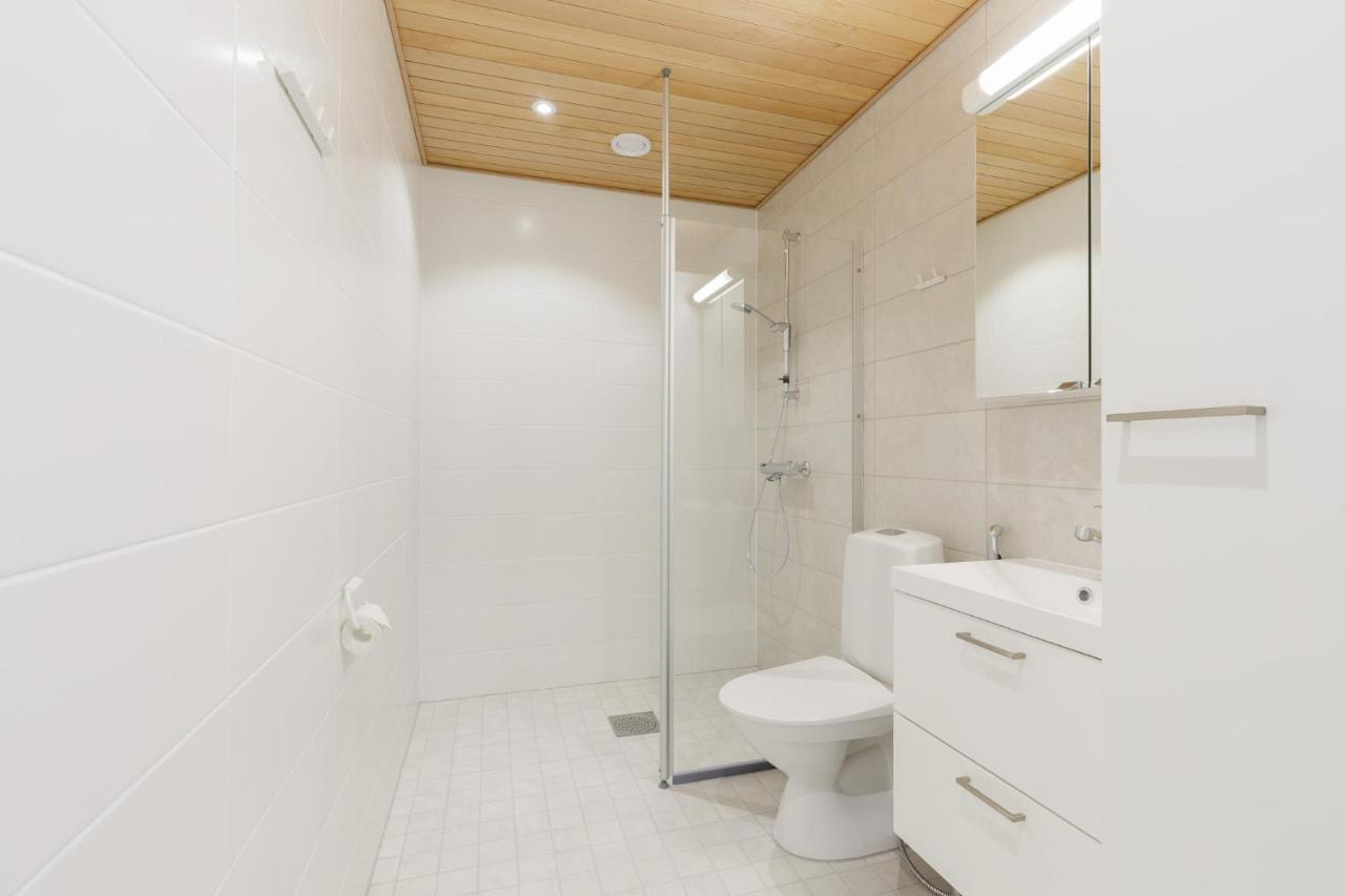 Marina Chalets Studios By Hiekka Booking - Sisaeltaeae Liinavaatteet Ja Loppusiivouksen Калайоки Экстерьер фото